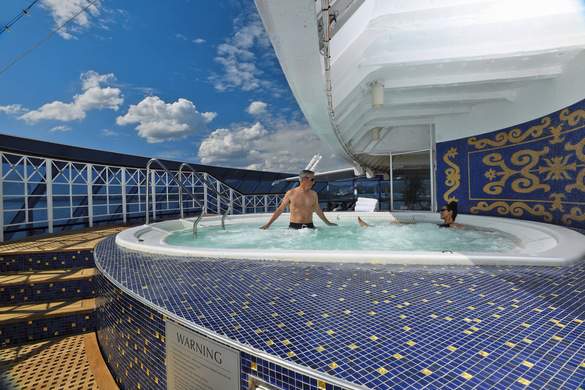 Oceania Cruises Aquamar Spa Vitality Centre 2.jpg